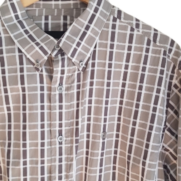 Rocawear-  Long Sleeve Button down - Picture 3 of 9